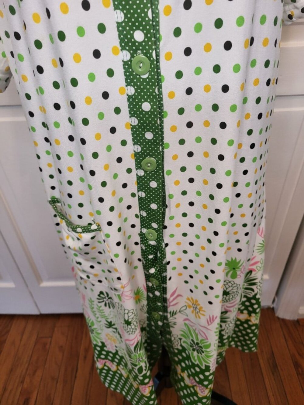 S Christina Yellow Green Polka Dot Floral Button Up House Dress Robe L Trad Wife - Picture 4 of 10